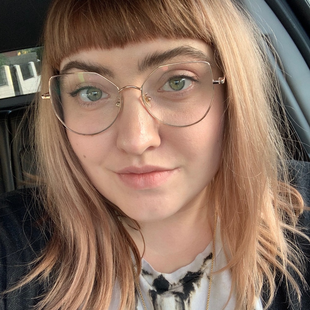 Meet your Posher, Anna